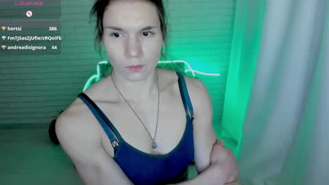 lisa online show from 01-25-25, 04:02