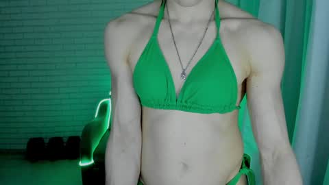 lisa online show from 02-01-25, 01:23