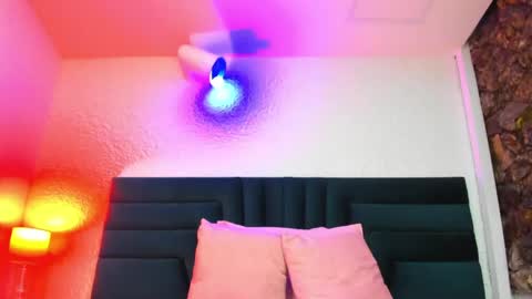 lisa white  online show from 04-19-26, 08:11