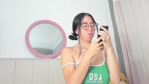 Lisa online show from 02-11-25, 02:35