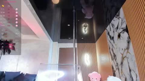 onlyfans-lisaakira instagram-lisaakira9  twitter-lisaakira4 online show from 04-21-26, 06:20