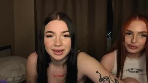 Lisa and Den online show from 11-24-25, 04:40