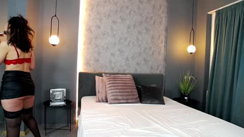 lisacroft online show from 02-03-25, 06:45