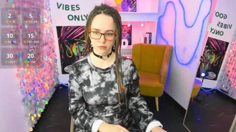 Lisa online show from 04-08-26, 06:02