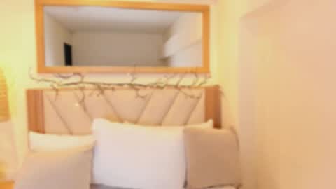 lisa online show from 03-11-26, 12:22