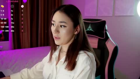   LISA   online show from 04-22-26, 05:58