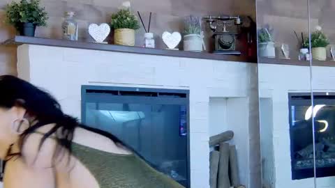 Snapshot of lisamaze chatting on 12-10-24, 10:26 SofiaHanson online show from 12-10-24, 10:26