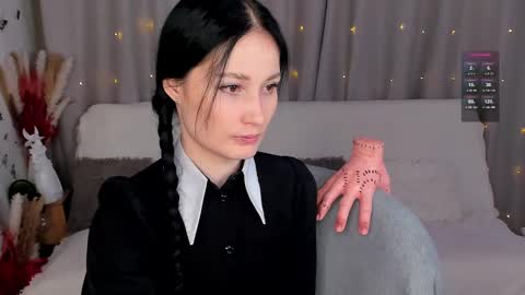 Lisa Moore online show from 02-13-25, 04:28