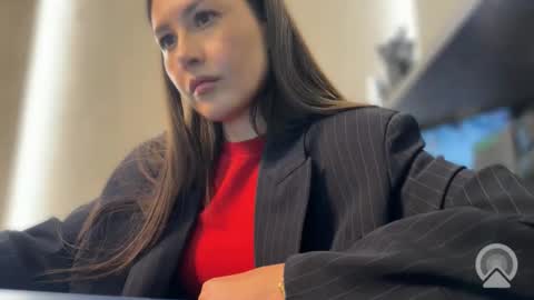 lisandriaaa online show from 05-26-26, 01:18