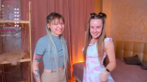 Hello our names are Kate and Alice this is our first day here. online show from 12-06-24, 01:18