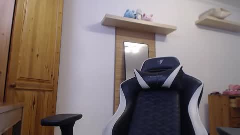 Lisaskybaby online show from 03-26-26, 08:31