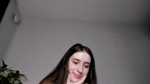 Snapshot of lisawoo chatting on 02-13-25, 10:43 Lisa online show from 02-13-25, 10:43