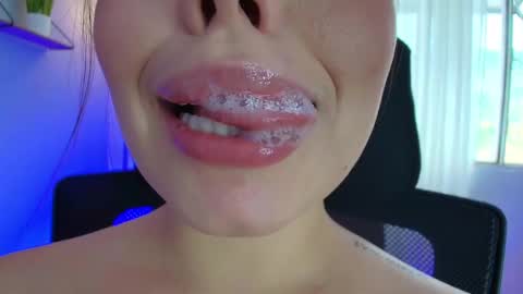 Lisbet online show from 02-10-25, 07:17