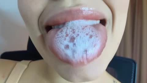 Lisbet online show from 04-11-26, 09:30