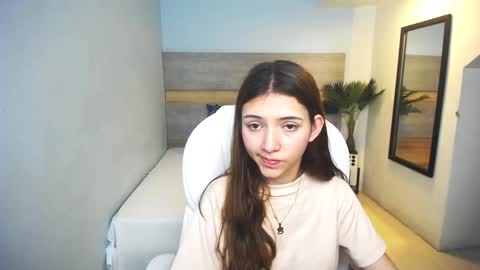 Snapshot of liseth_fox chatting on 12-12-24, 07:04 Liseth Fox online show from 12-12-24, 07:04