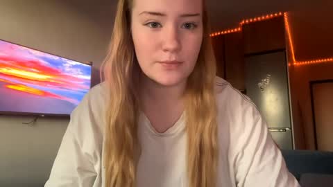Aurora online show from 05-22-26, 06:13