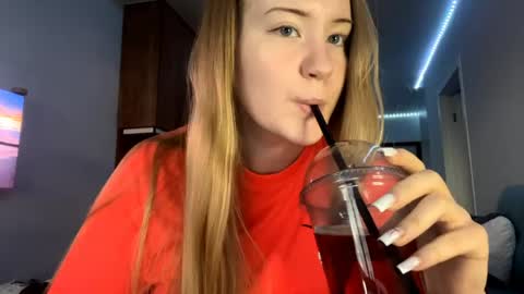 Aurora online show from 05-26-26, 05:53