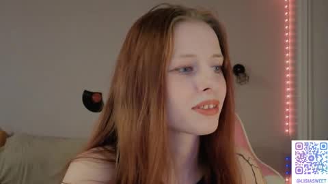 Snapshot of lisiasweet chatting on 04-29-26, 02:54 Lika online show from 04-29-26, 02:54