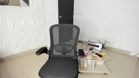 Lissa online show from 10-02-25, 02:29