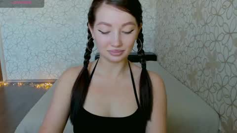 Snapshot of lissa_cristal_ chatting on 05-25-26, 09:59 lissa_cristal_ online show from 05-25-26, 09:59