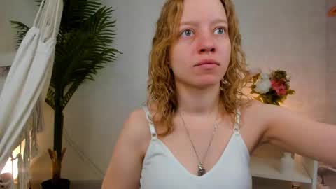 Lissa online show from 02-23-26, 07:39