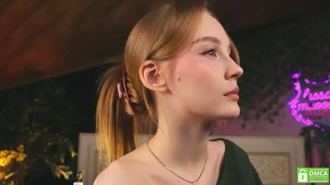your Liza again. Next stream Dec. 1  at 2 or 3  GMT online show from 05-20-26, 08:53