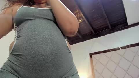 lissaharris online show from 11-29-25, 04:10