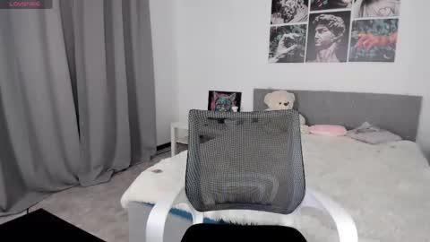 Snapshot of lissameoww chatting on 05-09-26, 01:33 lissameoww online show from 05-09-26, 01:33