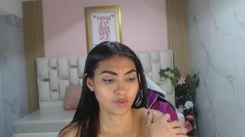 lissandra_s online show from 11-29-25, 08:50