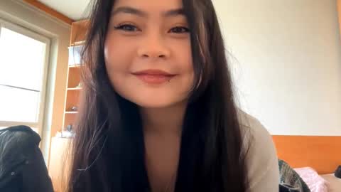 Snapshot of lissatockey chatting on 03-20-26, 12:21 Eva online show from 03-20-26, 12:21