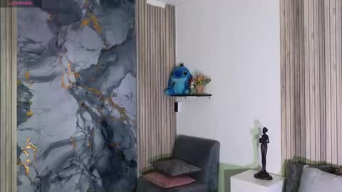 Snapshot of lissawild_ chatting on 09-17-25, 08:21 ss  online show from 09-17-25, 08:21