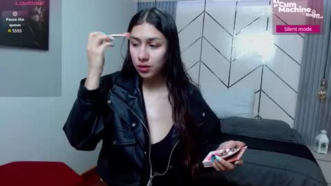 Snapshot of lita_rogers chatting on 10-04-25, 01:09 Lita online show from 10-04-25, 01:09