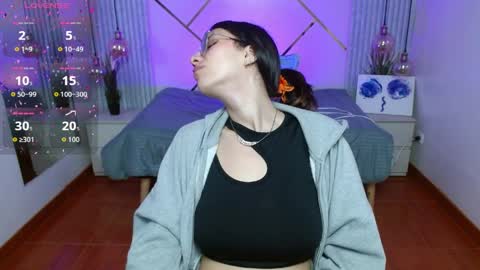 Lita online show from 04-10-26, 12:43