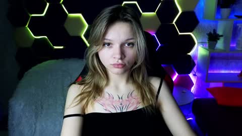 Lena online show from 02-02-25, 11:08