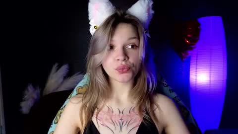 Lena online show from 03-05-25, 01:42