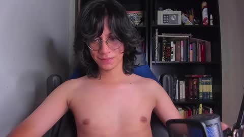 Literateboy online show from 12-02-25, 01:11