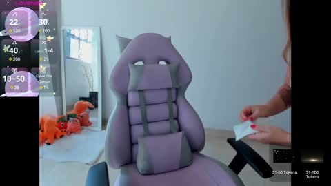 Snapshot of litlle_danni chatting on 01-12-25, 08:57 Danni online show from 01-12-25, 08:57