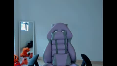 Snapshot of litlle_danni chatting on 01-31-25, 09:59 Danni online show from 01-31-25, 09:59