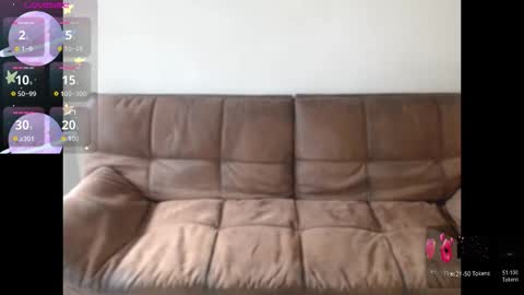 Snapshot of litlle_danni chatting on 11-02-25, 10:12 Danni online show from 11-02-25, 10:12