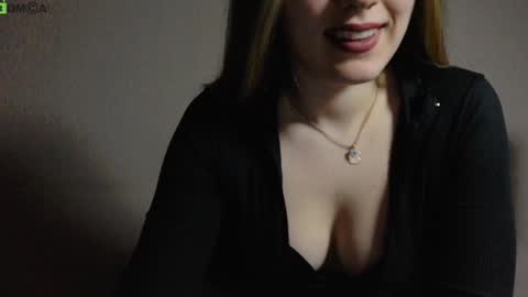 Snapshot of little___angell chatting on 12-05-24, 05:17 Tina online show from 12-05-24, 05:17