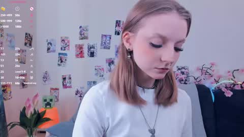 Bella online show from 04-25-26, 07:22