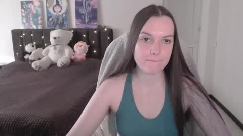 little__flowers online show from 11-08-25, 06:35