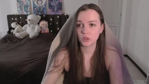 little__flowers online show from 04-04-26, 09:51