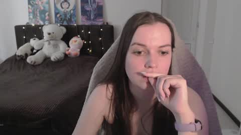 little__flowers online show from 06-07-26, 08:29