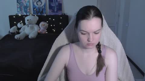 little__flowers online show from 06-14-26, 08:49