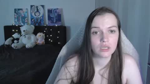 little__flowers online show from 06-19-26, 09:57