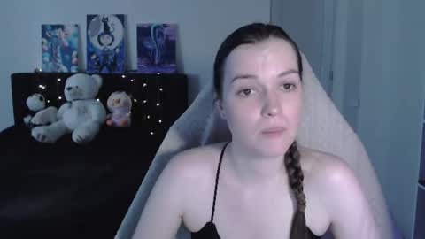 little__flowers online show from 06-20-26, 09:34