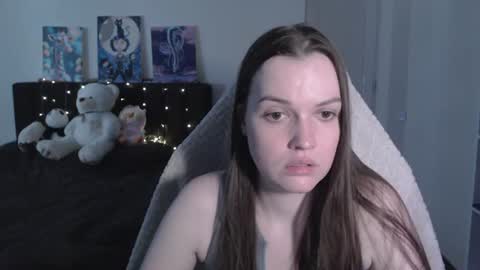 little__flowers online show from 06-21-26, 09:23