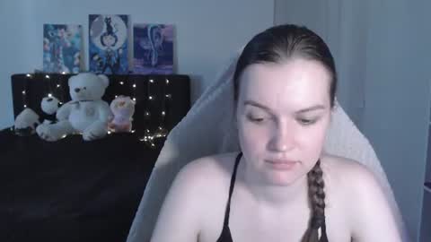 little__flowers online show from 06-26-26, 09:35