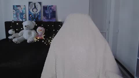 little__flowers online show from 07-28-26, 11:17